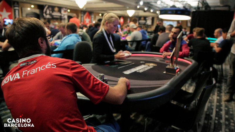 Pacto a tres bandas en el Main Event del PokerStars National